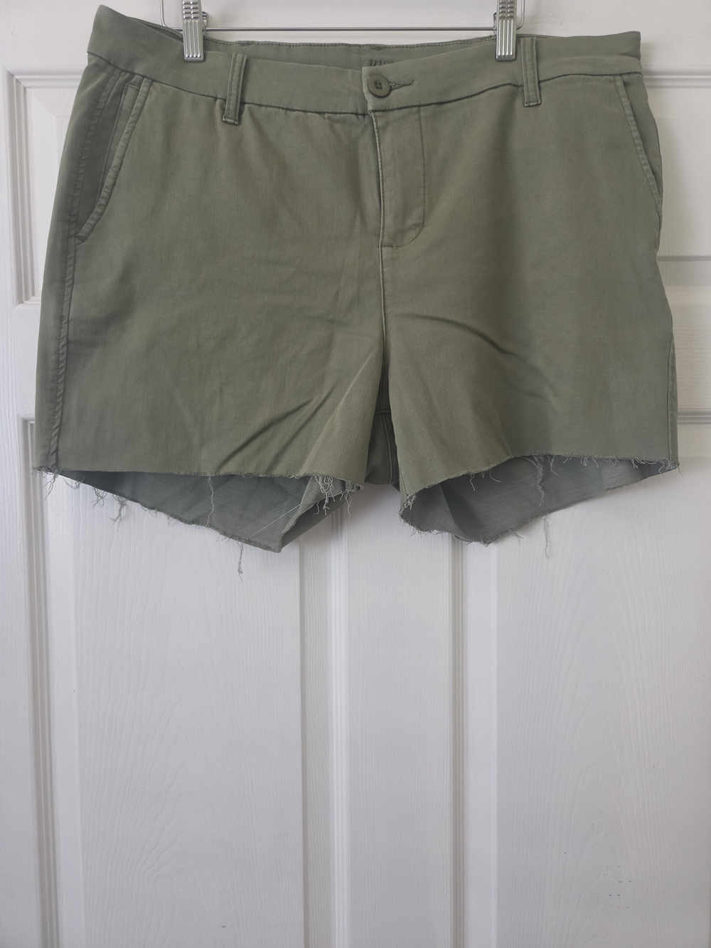 Kut from the Kloth Olive Green Frayed Hem Shorts Women's 14